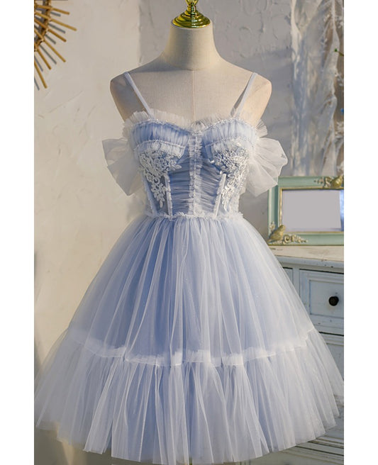 Beautiful light blue thin shoulder strap sleeveless pearl lace flower birthday party dress light blue A-line backless bow with ruffled edges short cocktail dress