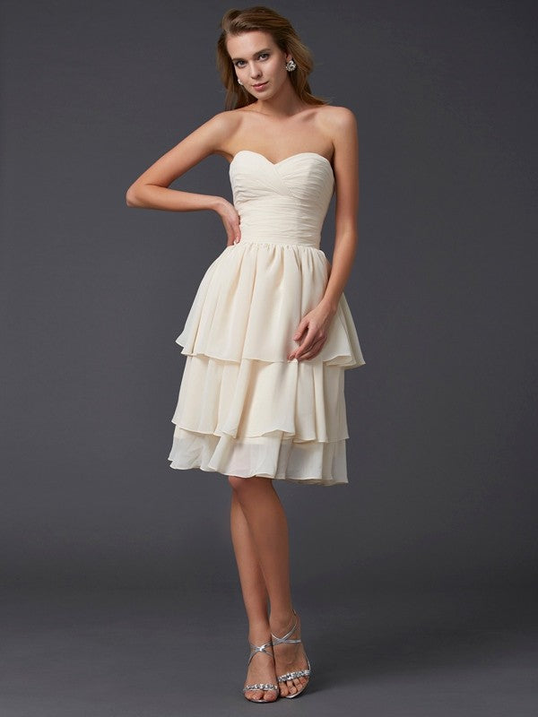 Sheath/Column Sweetheart Sleeveless Short Chiffon Bridesmaid Dresses