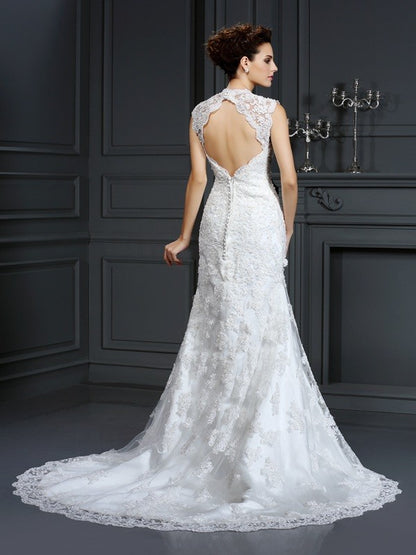 Sheath/Column V-neck Beading Sleeveless Long Lace Wedding Dresses