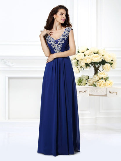 A-Line/Princess Scoop Beading Sleeveless Long Chiffon Dresses