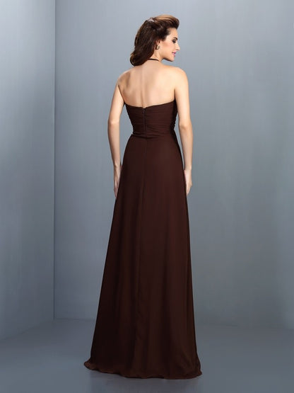 A-Line/Princess Halter Hand-Made Flower Sleeveless Long Chiffon Bridesmaid Dresses