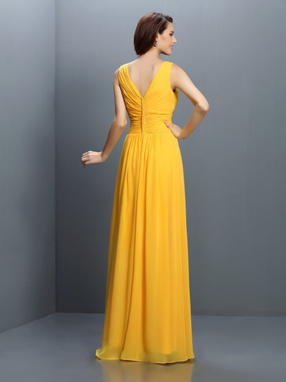 A-Line/Princess V-neck Pleats Sleeveless Long Chiffon Bridesmaid Dresses