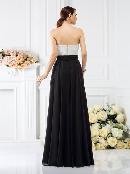 A-Line/Princess Strapless Sash/Ribbon/Belt Sleeveless Long Chiffon Bridesmaid Dresses