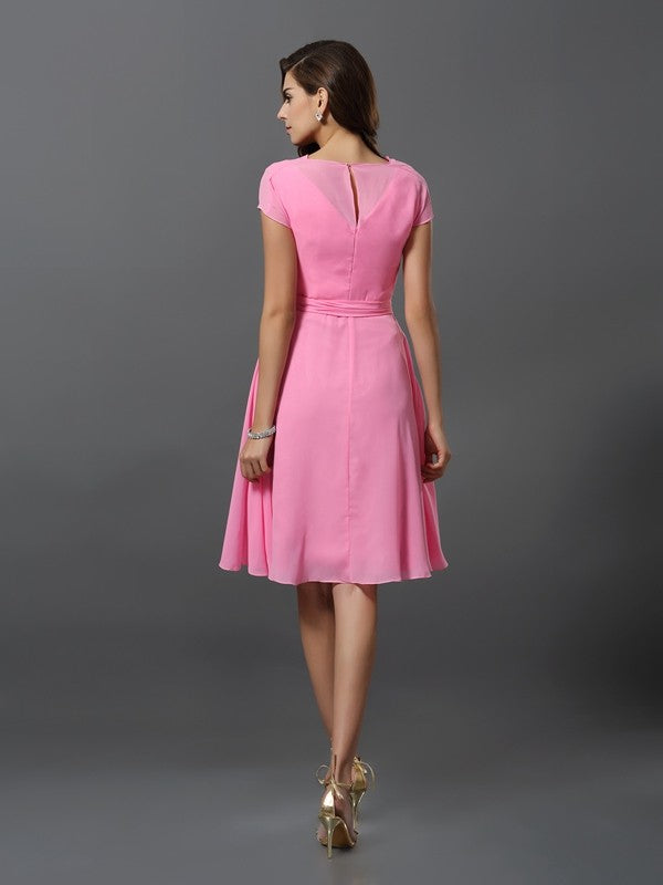 A-Line/Princess Scoop Sash/Ribbon/Belt Short Sleeves Short Chiffon Bridesmaid Dresses