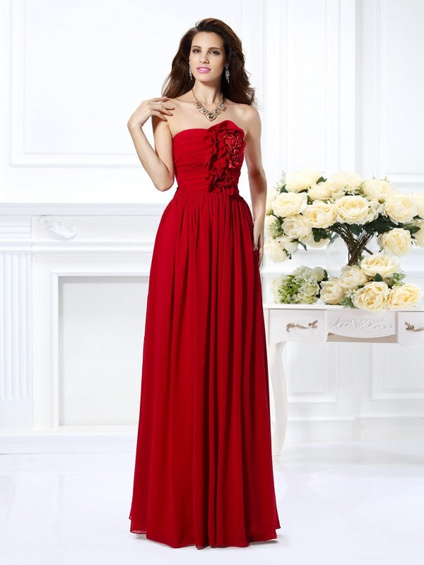 A-Line/Princess Strapless Hand-Made Flower Sleeveless Long Chiffon Bridesmaid Dresses