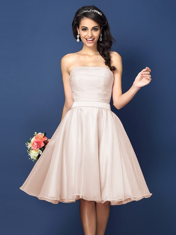 A-Line/Princess Strapless Pleats Sleeveless Short Satin Bridesmaid Dresses