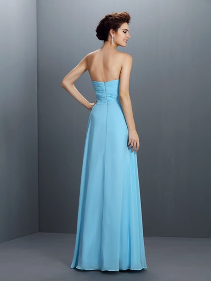 A-Line/Princess Sweetheart Beading Sleeveless Long Chiffon Dresses