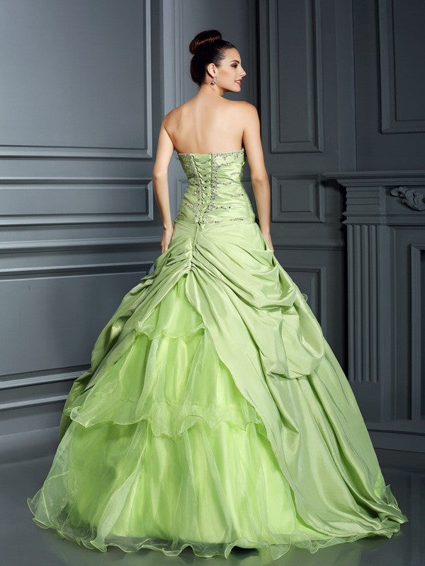 Ball Gown Sweetheart Hand-Made Flower Sleeveless Long Taffeta Quinceanera Dresses