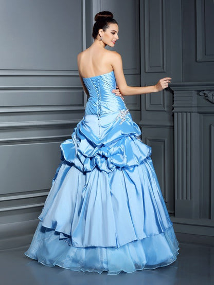 Ball Gown Sweetheart Ruffles Sleeveless Long Organza Quinceanera Dresses