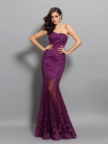 Trumpet/Mermaid Sweetheart Beading Sleeveless Long Lace Dresses