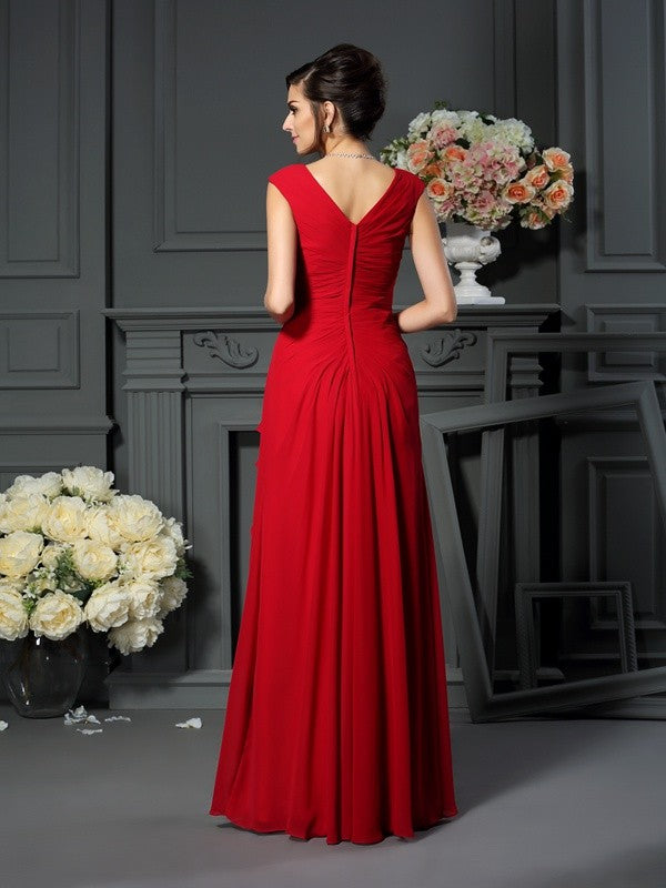 A-Line/Princess V-neck Hand-Made Flower Sleeveless Long Chiffon Mother of the Bride Dresses