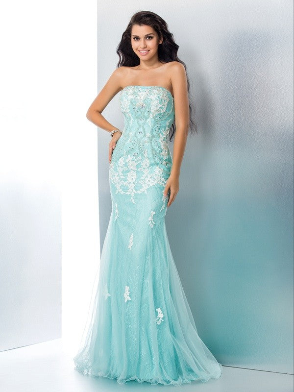 Trumpet/Mermaid Strapless Applique Sleeveless Long Lace Dresses