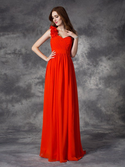 A-line/Princess One-Shoulder Hand-Made Flower Sleeveless Long Chiffon Bridesmaid Dresses