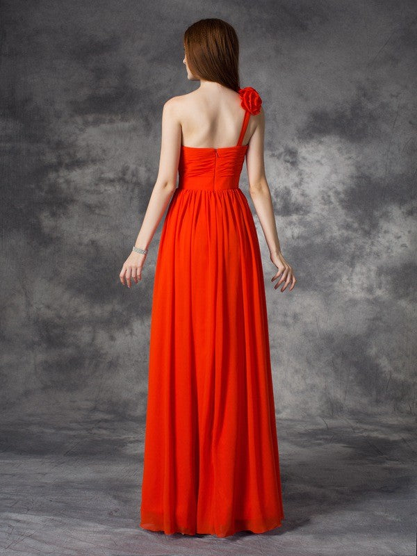 A-line/Princess One-Shoulder Hand-Made Flower Sleeveless Long Chiffon Bridesmaid Dresses