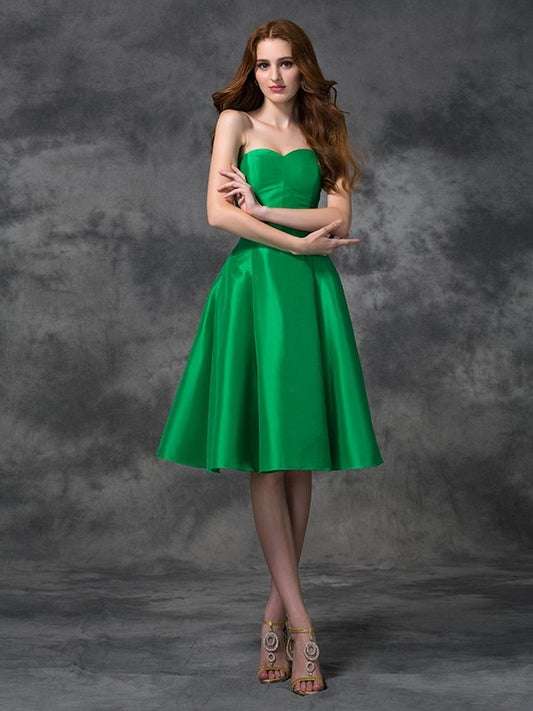 A-line/Princess Sweetheart Sleeveless Short Taffeta Bridesmaid Dresses