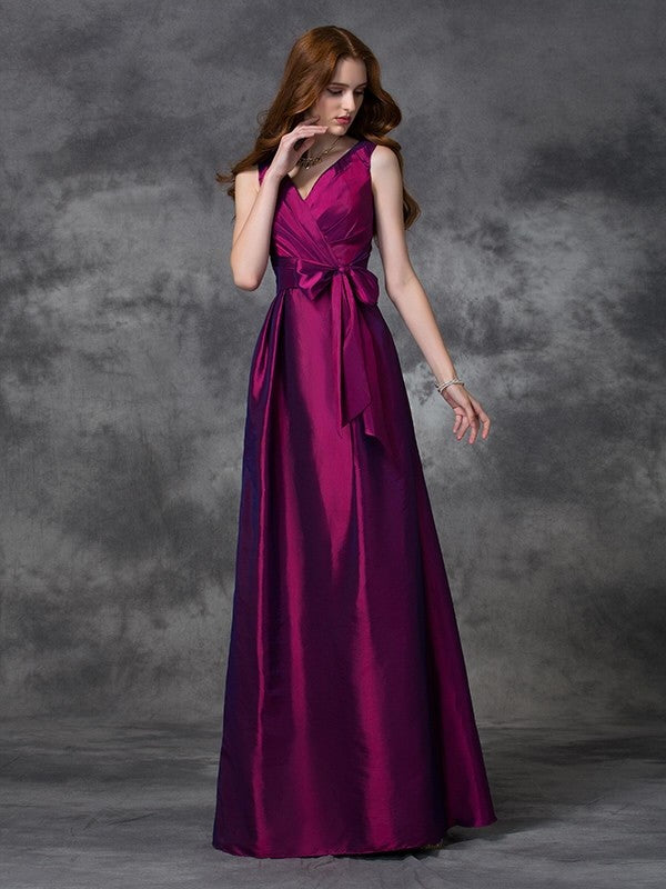 A-line/Princess V-neck Sash/Ribbon/Belt Sleeveless Long Taffeta Bridesmaid Dresses