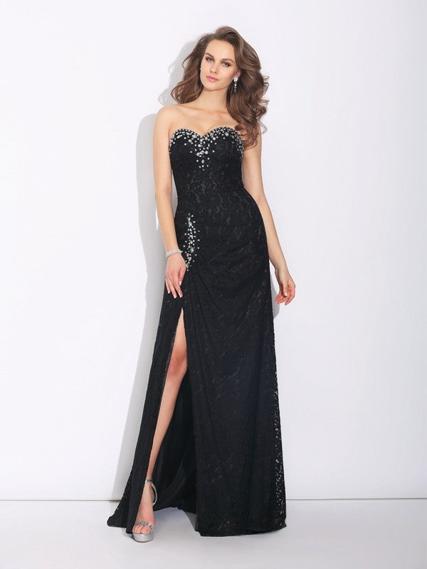 Sheath/Column Sweetheart Rhinestone Sleeveless Long Lace Dresses