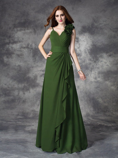 A-line/Princess V-neck Hand-Made Flower Sleeveless Long Chiffon Bridesmaid Dresses