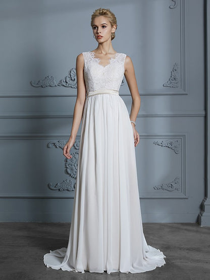 A-Line/Princess Sleeveless V-neck Chiffon Court Train Wedding Dresses