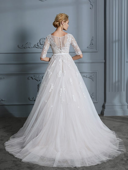 Ball Gown V-neck Court Train 1/2 Sleeves Lace Tulle Wedding Dresses