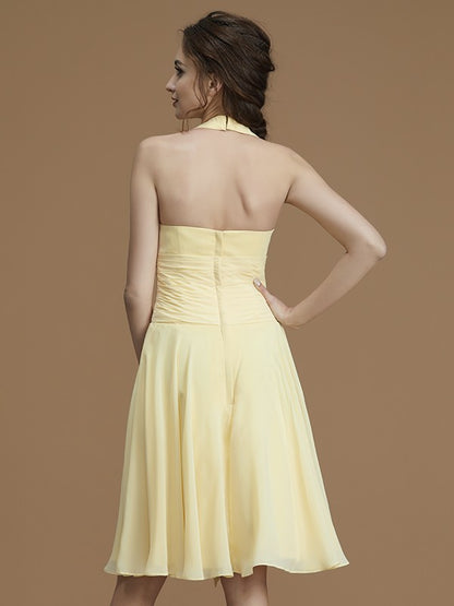 A-Line/Princess Halter Sleeveless Short/Mini Ruffles Chiffon Bridesmaid Dresses