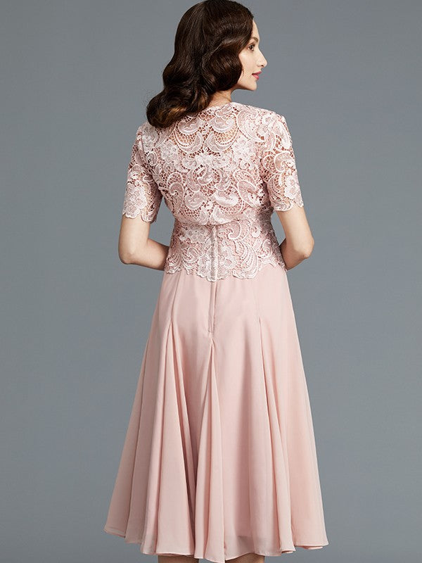 A-Line/Princess Sleeveless Scoop Tea-Length Chiffon Mother of the Bride Dresses