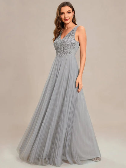 Exquisite Applique Embroidery Bodice Sleeveless A-Line Tulle Evening Dress