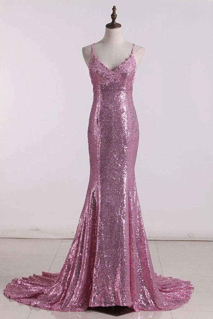 Trumpet/Mermaid Spaghetti Straps Rose Gold Sequins Backless Prom Evening Dress With Applique