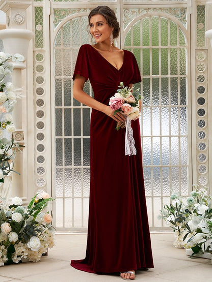 A-Line/Princess Velvet Ruched V-neck Short Sleeves Sweep/Brush Train Bridesmaid Dresses