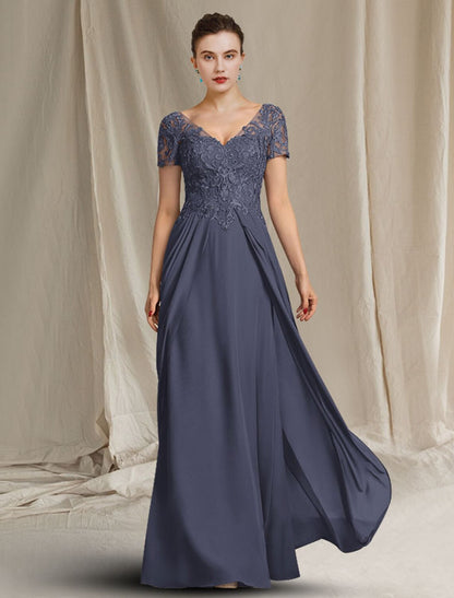 Sheath / Column Mother of the Bride Dress Plus Size Elegant V Neck Floor Length Chiffon Lace Short Sleeve with Appliques