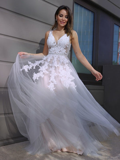 A-Line/Princess V-neck Tulle Sleeveless Applique Sweep/Brush Train Wedding Dresses