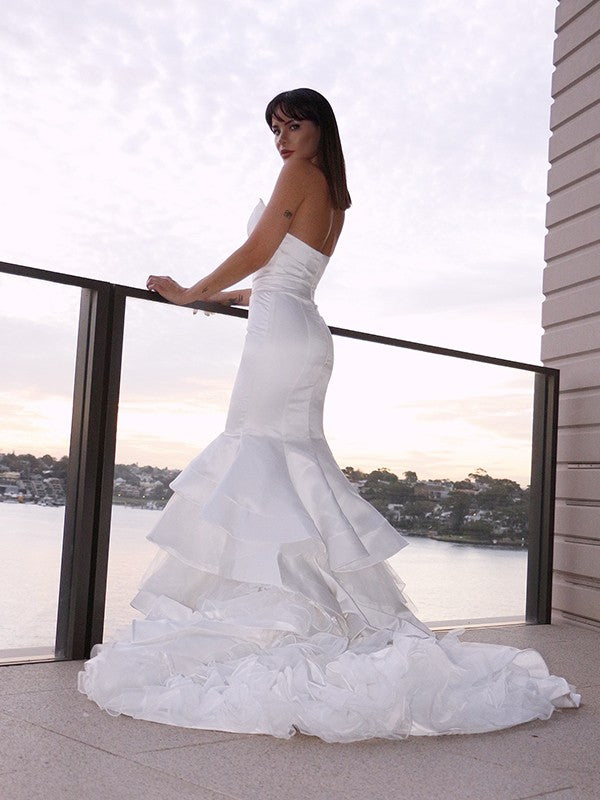 Trumpet/Mermaid Satin Sweetheart Sleeveless Layers Sweep/Brush Train Wedding Dresses