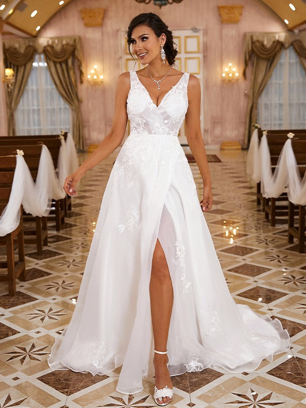 A-Line/Princess Organza Applique V-neck Sleeveless Sweep/Brush Train Wedding Dresses