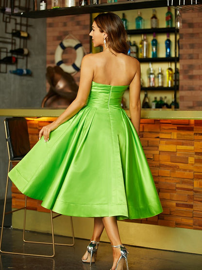 A-Line/Princess Satin Ruched Sweetheart Sleeveless Tea-Length Dresses