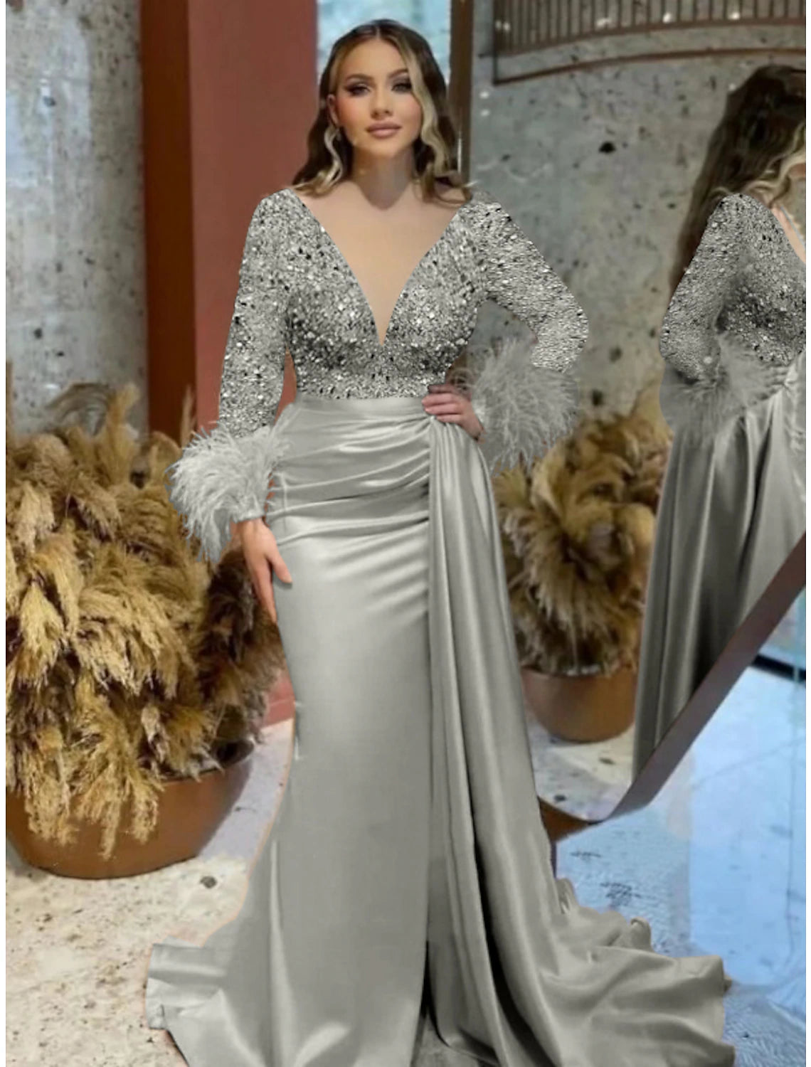 Mermaid / Trumpet Evening Gown Elegant Dress Formal Wedding Court Train Long Sleeve V Neck Satin with Feather Glitter Ruched