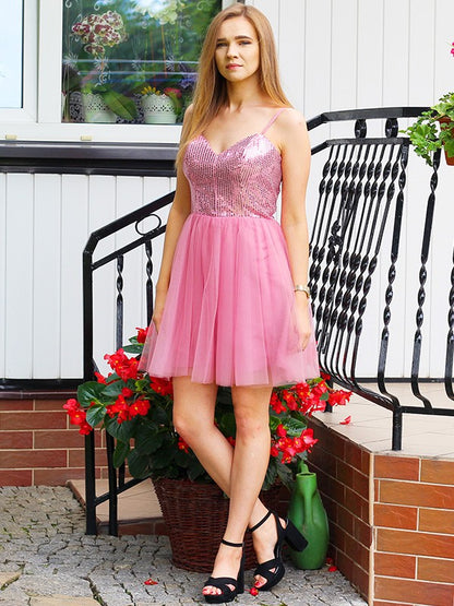 A-Line/Princess Sleeveless Tulle Sequin Spaghetti Straps Short/Mini Homecoming Dresses