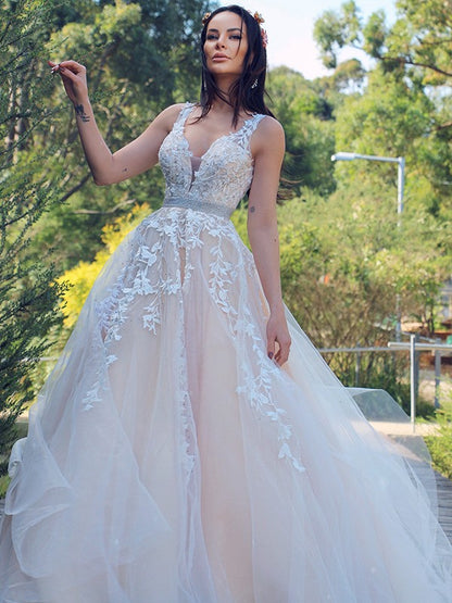 A-Line/Princess Applique Tulle Sleeveless V-neck Sweep/Brush Train Dresses