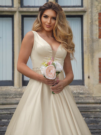 A-Line/Princess Satin Beading V-neck Sleeveless Sweep/Brush Train Dresses