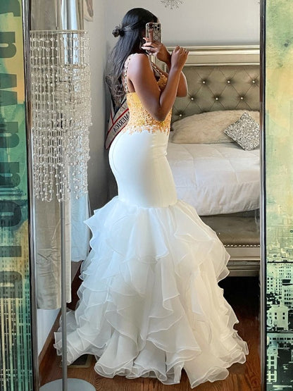 Trumpet/Mermaid Organza Applique Spaghetti Straps Sleeveless Floor-Length Dresses