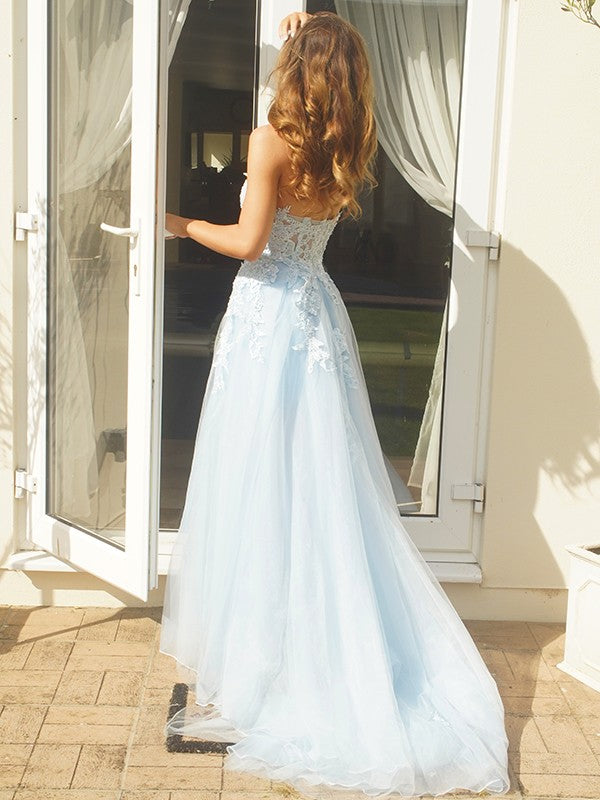 A-Line/Princess Tulle Applique Sweetheart Sleeveless Sweep/Brush Train Dresses