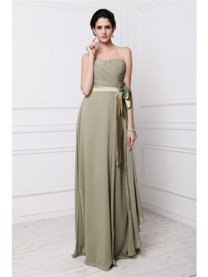 Sheath/Column Strapless Sleeveless Hand-Made Flower Pleats Long Chiffon Bridesmaid Dresses