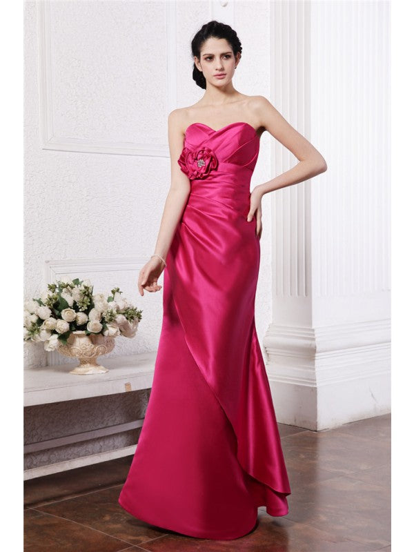 Sheath/Column Sweetheart Sleeveless Pleats Hand-Made Flower Long  Woven Satin Bridesmaid Dresses