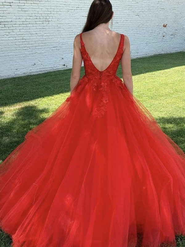 A-Line/Princess Tulle Applique V-neck Sleeveless Sweep/Brush Train Dresses