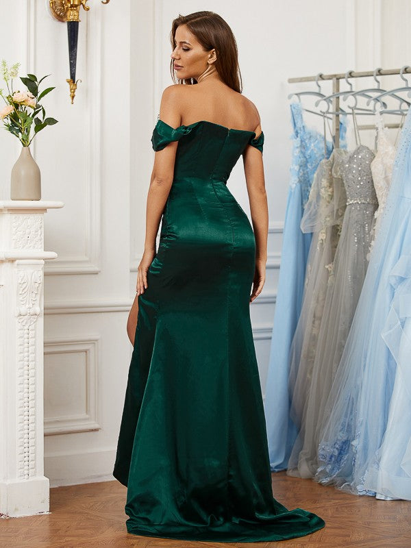 Sheath/Column Silk like Satin Ruched Off-the-Shoulder Sleeveless Sweep/Brush Train Dresses