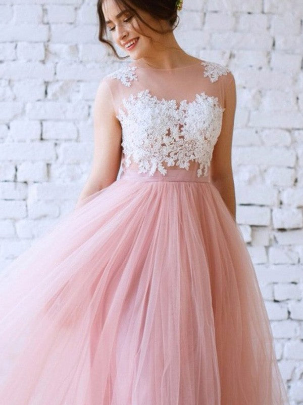 A-Line/Princess Applique Bateau Sleeveless Tulle Sweep/Brush Train Dresses