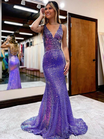 Sheath/Column Sequins V-neck Sleeveless Court Train Dresses