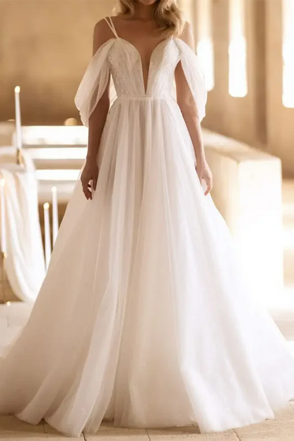 A-line deep V-neck chiffon pleated countryside style wedding dress